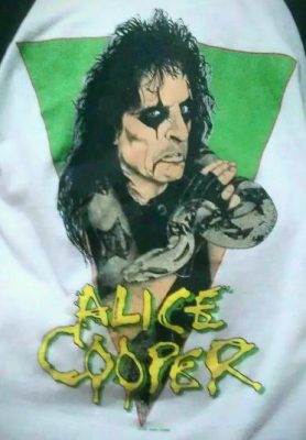 VINTAGE 1986 ALICE COOPER TOUR JERSEY T-SHIRT! | Defunkd