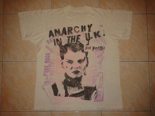 VINTAGE 80's SEX PISTOLS - UK TODAY LONDON ENGLAND T-SHIRT