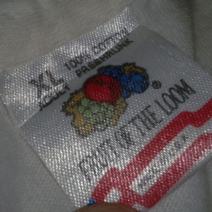 VINTAGE FUCKIN' NUTS - FASHION VICTIMS T-SHIRT