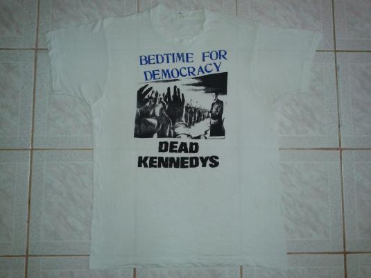 VINTAGE DEAD KENNEDYS – BEDTIME FOR DEMOCRACY T-SHIRT