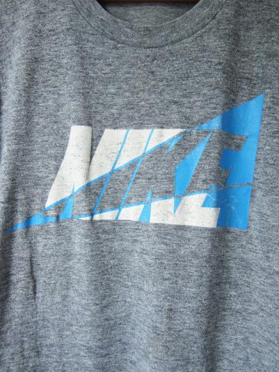 Vintage Nike Tshirt 80s Threadbare Thin Heather Grey – Mens