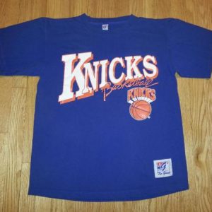 RARE Vintage 80s 90s KNICKS T-Shirt New York NBA Basketball