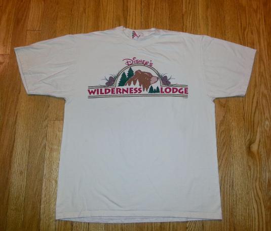 Vintage 90s DISNEY WILDERNESS LODGE T-Shirt Disneyworld XL