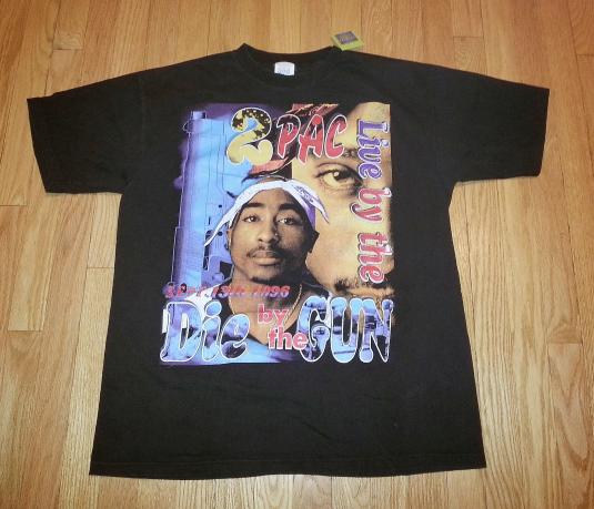 Vintage 90s Tupac T-Shirt 1996 Live/Die by the Gun Thug Life