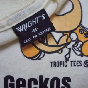 VINTAGE 70'S GECKOS GUAM JOGGING T-SHIRT