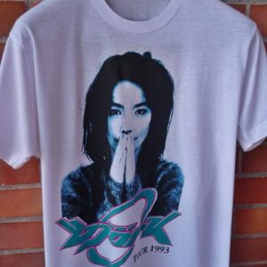 VINTAGE 1993 BJORK VENUS AS A BOY TOUR T-SHIRT