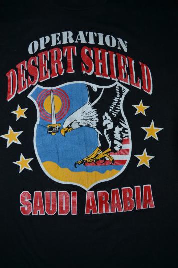 Vintage OPERATION DESERT SHIELD Saudi Arabia Gulf War Tshirt
