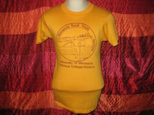 Late 70’s early 80’s U of M vintage t-shirt, S M