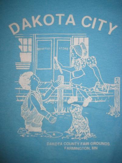Vintage Late 1980's Dakota City, Minnesota t-shirt