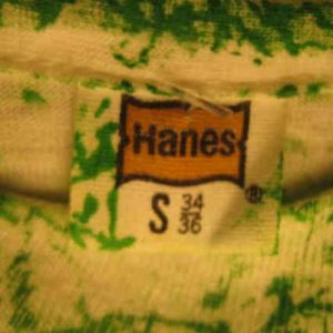 Vintage 1970s beautiful floral Hawaiian t-shirt