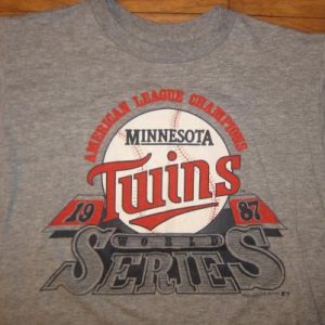 Vintage 1987 Minneosta Twins triblend t-shirt