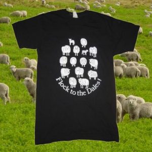 Vintage 1980's sheep t-shirt, soft and thin, medium