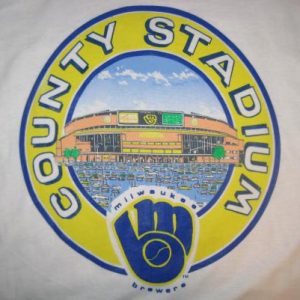 Vintage 1989 Milwaukee Brewers County Stadium t-shirt, XL