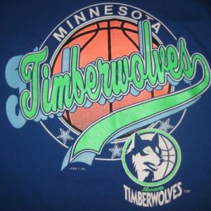 Vintage 1980's Minnesota Timberwolves t-shirt, large