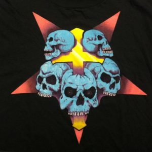 Vintage 1980's skulls and cross t-shirt