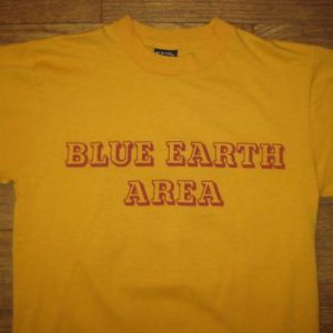 Vintage Late 1980's Blue Earth, MN sports t-shirt, medium