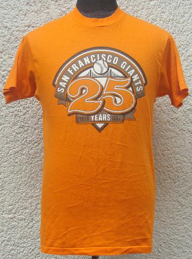 Vintage 80’s San Francisco Giants 25 years t shirt L