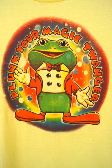 Froggy the Gremlin Plunk Your Magic Twanger 1970s Tee