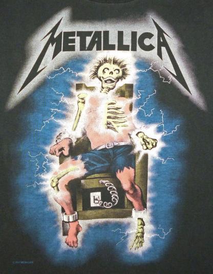 Juror wears Metallica 'electric chair' shirt to Aurora theater