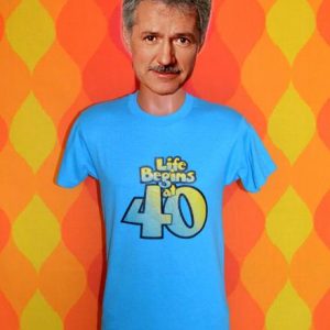vintage 40th birthday life begins at 40 funny humor t-shirt