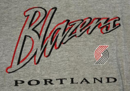 Vintage 90s Portland Blazers Embroidered T-shirt