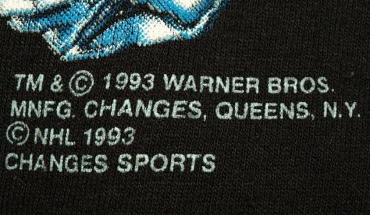 Vintage 1993 Taz Devil New York Islanders T-shirt