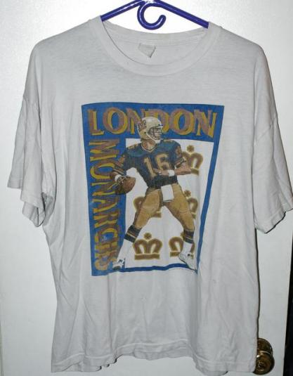 Vintage 90s WLAF London Monarchs Schedule T-shirt