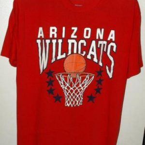 Vintage 90s Logo 7 Arizona Wildcats Basketball T-shirt