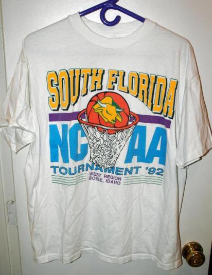 Vintage 1992 South Florida Bulls NCAA Tournament T-shirt