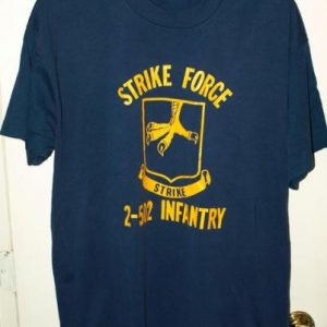 Vintage 90s Strike Force 2-502 Infantry Nastydogs T-shirt