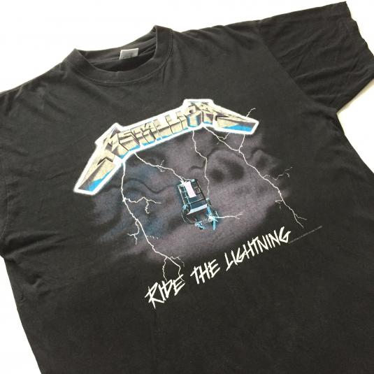 1994 Metallica 'Ride the Lightning' T-Shirt | Defunkd