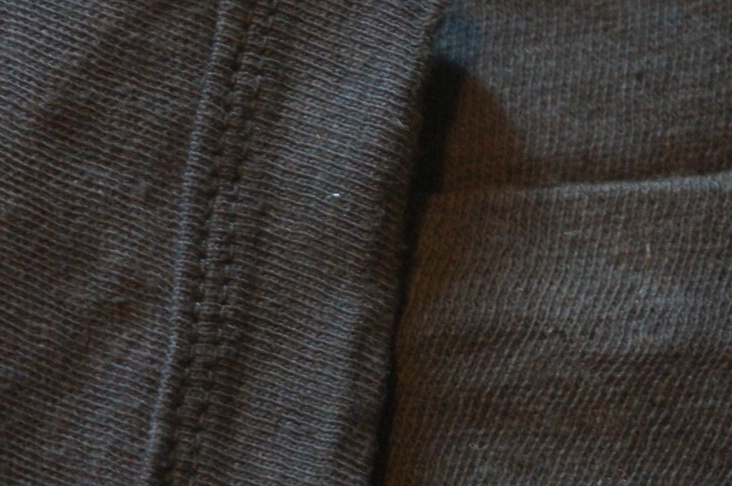 example of t-shirt with double stitch on arm and single on lower hem