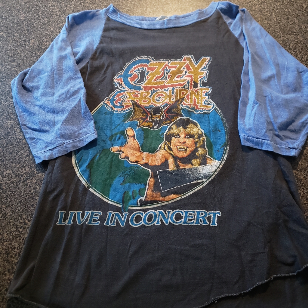 Vintage Ozzy Osbourne Live in Concert Jersey T-Shirt Front