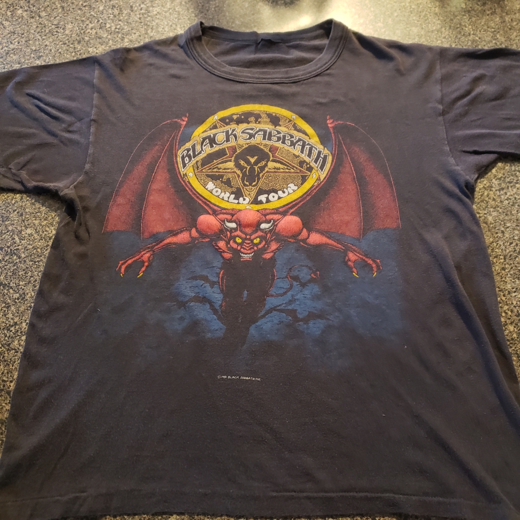 Vintage 1982 Black Sabbath T-Shirt World Tour Front
