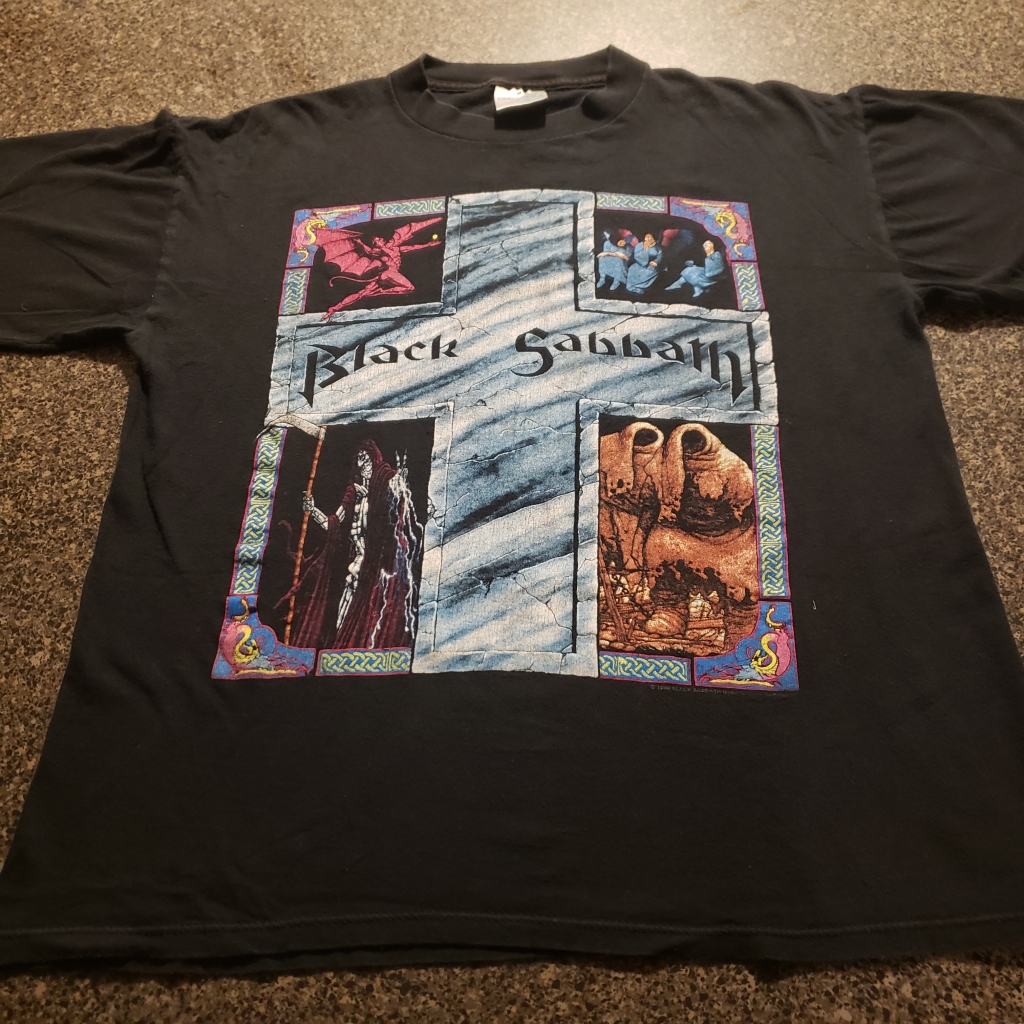 black sabbath 1992 Dehumanizer era ronnie james dio t-shirt