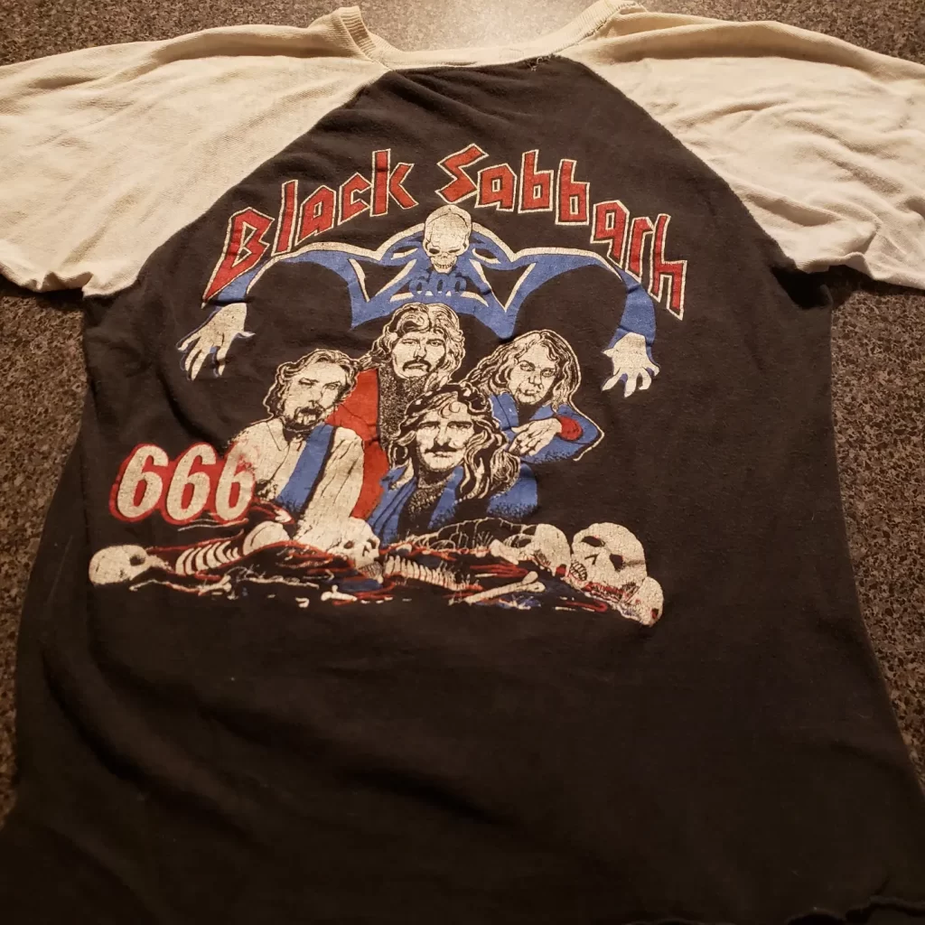 Vintage 1981 Black Sabbath Mob Rules Jersey bootleg back