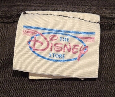 vintage the disney store t-shirt tag color