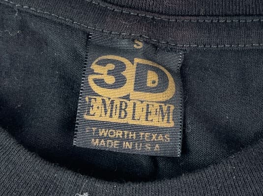 Fake 3D emblem T-Shirt Tag