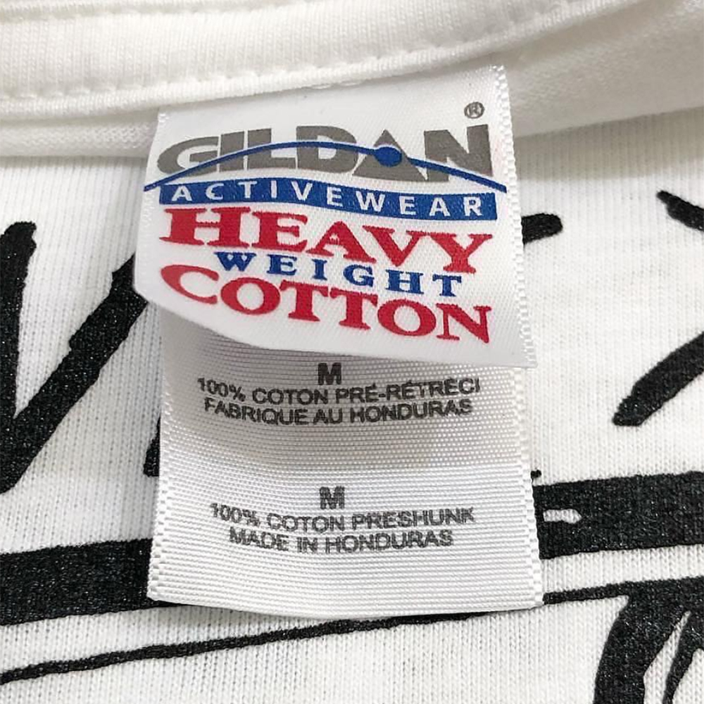 fake gildan heavy weight cotton t-shirt tag