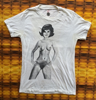 CHEEKY JACKIE O. USED THIN VINTAGE MEDIUM USA WHITE TSHIRT