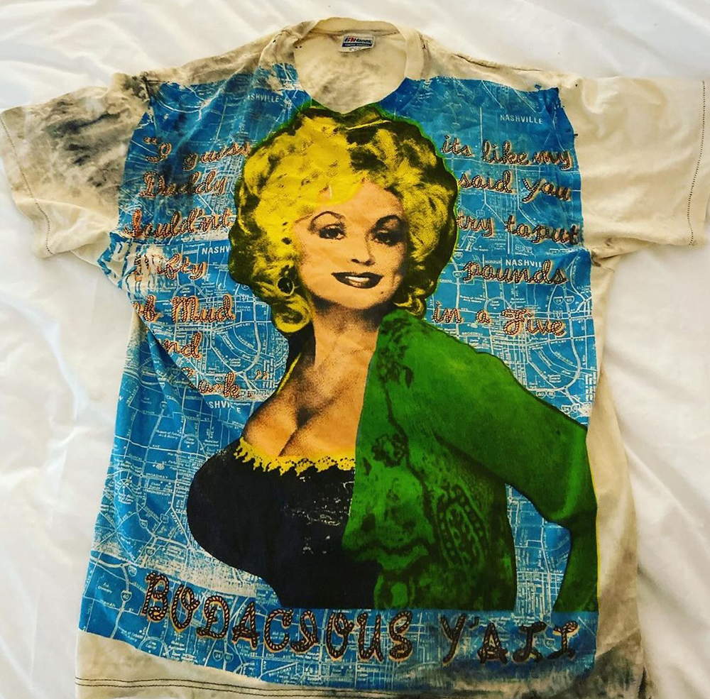 Vintage Dolly Parton Mosquitohead T-Shirt