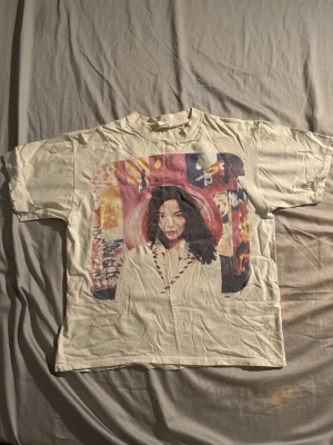 Vintage 1995 bjork t shirt
