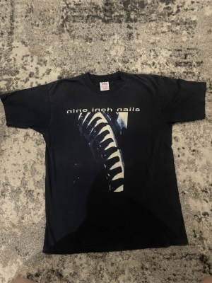 Vintage 1990 Nine Inch Nails T-shirt