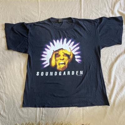 Vintage 1994 Soundgarden Size XL Black Hole Sun Brockum