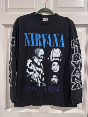 Vintage Nirvana Kurt Cobain 1987-1994 long sleeve 90s t-shirt XL