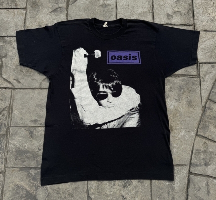 Vintage 1996 Oasis Point Depot Dublin Two Day Show Band T-Shirt Size Large