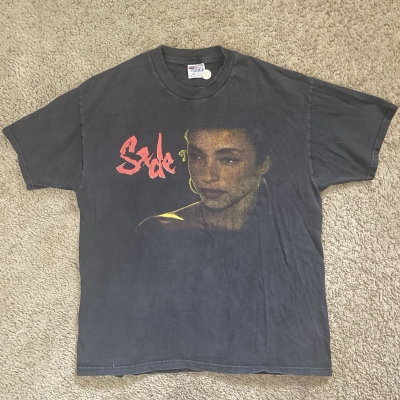 Vintage 2001 Sade Lovers Rock Tour T-Shirt