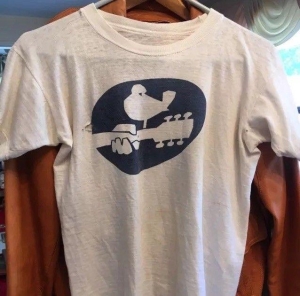 vintage bootleg woodstock t-shirt white shirt black fill print, circle border